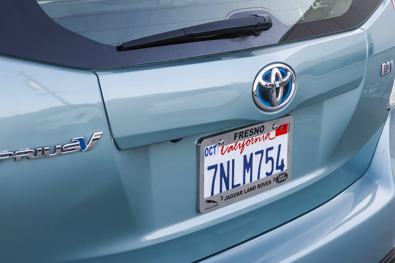 Used 2016 Toyota Prius V Five FWD image 11