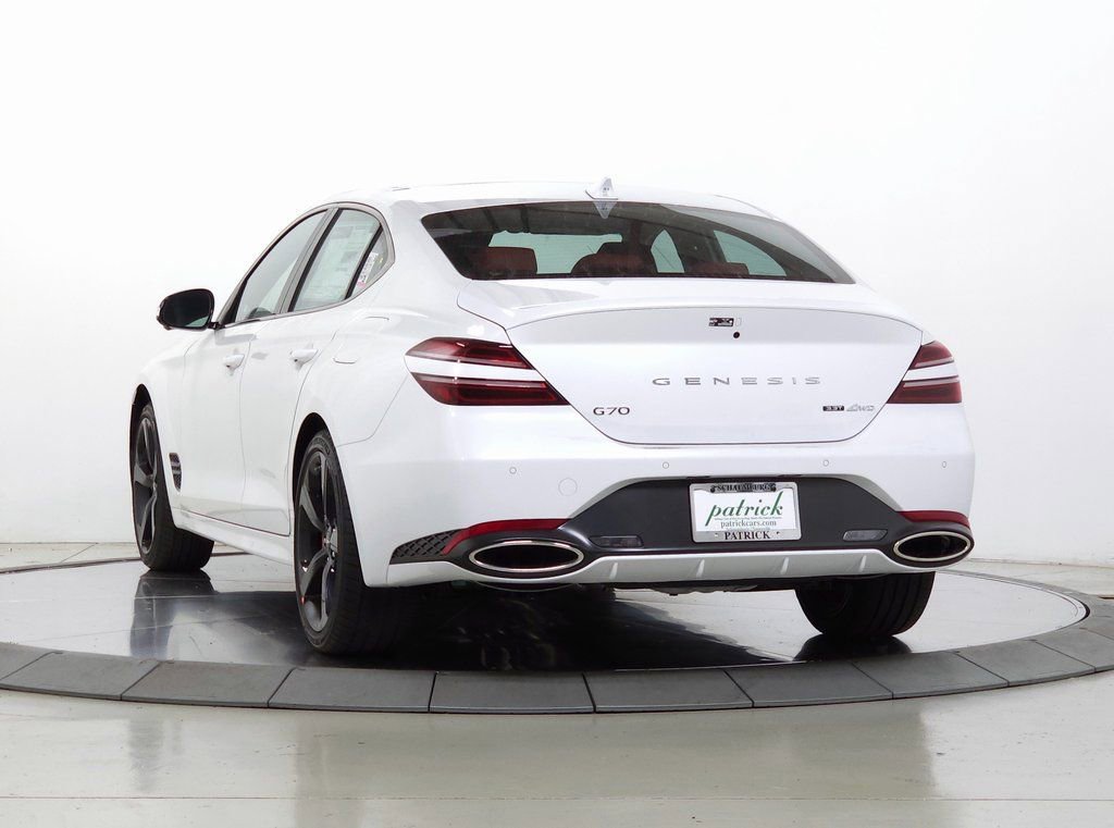Used 2026 Genesis G70 3.3T Sport Prestige image 6