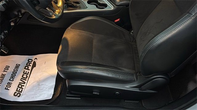 Used 2020 Dodge Challenger R/T w/ Plus Package image 23