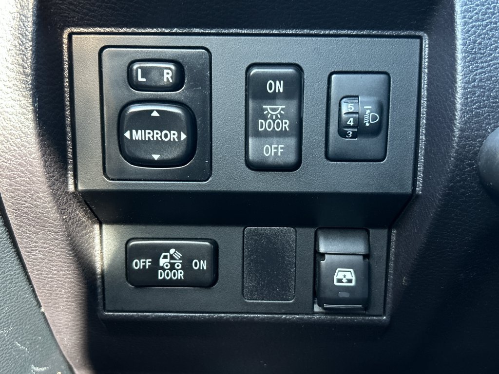 Used 2015 Toyota Tundra TRD Pro AWD/4WD image 14