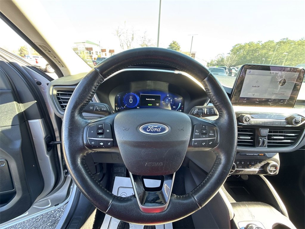 Used 2020 Ford Escape SE Sport image 13
