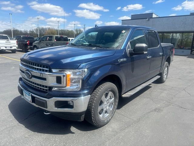 Used 2018 Ford F150 XLT w/ Equipment Group 302A Luxury AWD/4WD image 4