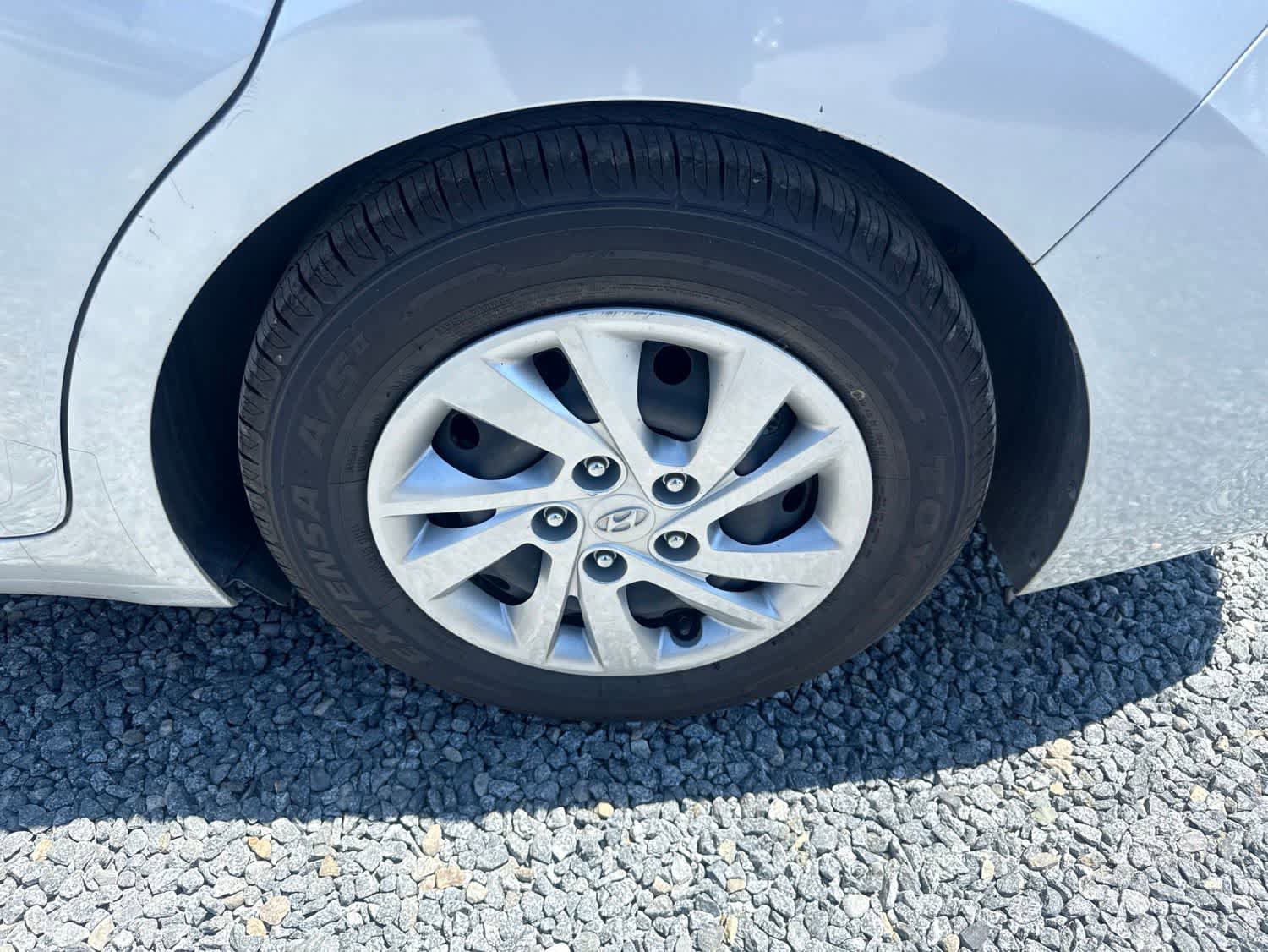 Used 2017 Hyundai Elantra SE FWD image 10