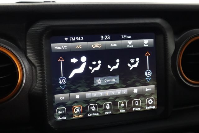 Used 2023 Jeep Gladiator Mojave w/ Cold Weather Group AWD/4WD image 30