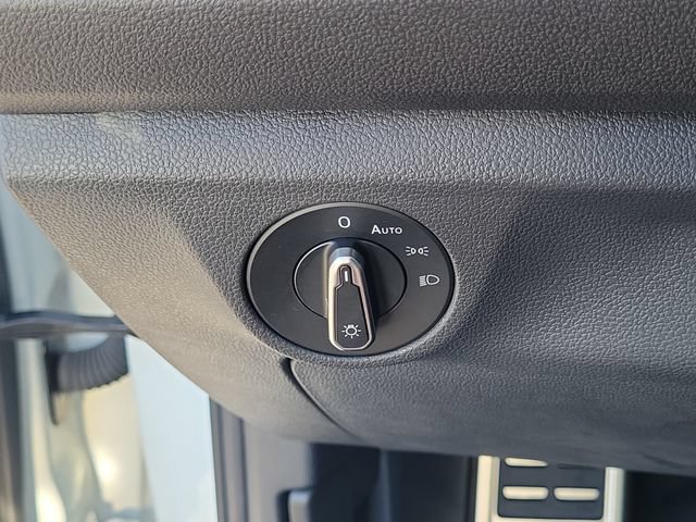 Certified 2024 Volkswagen Jetta Sport FWD image 26