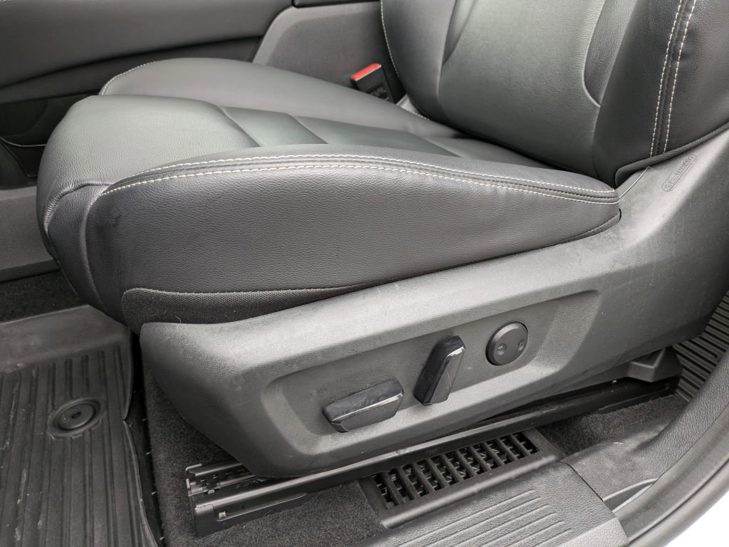 Used 2022 Nissan Rogue SL w/ SL Premium Package image 13