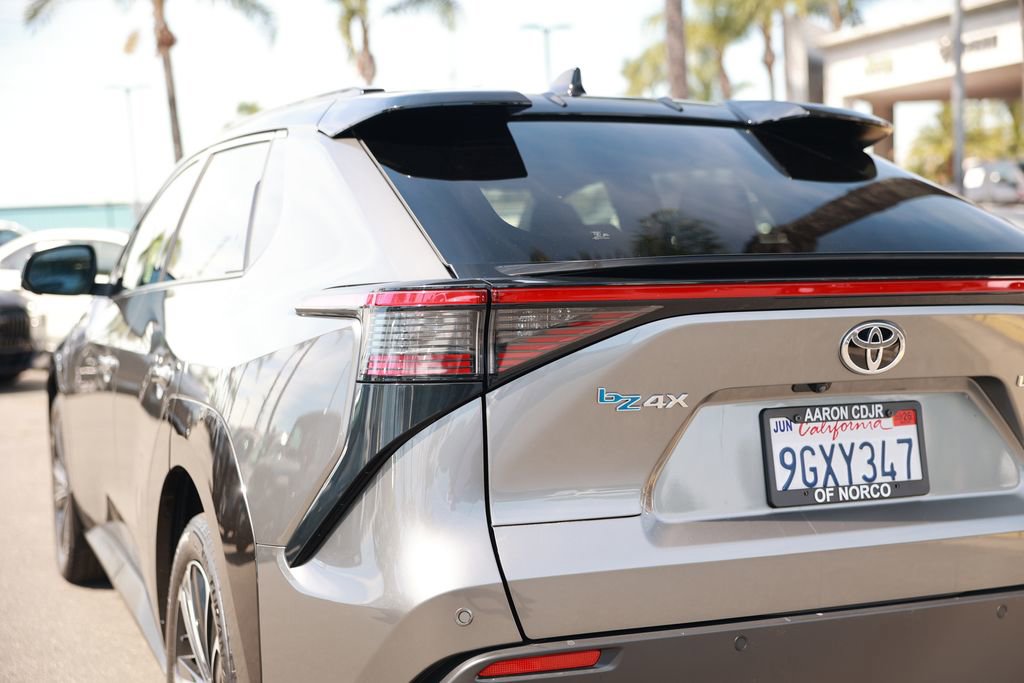 Used 2023 Toyota bZ4X Limited image 13