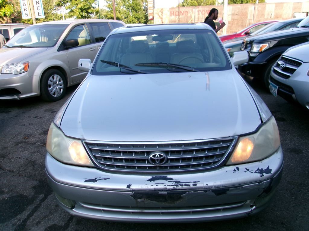 Used 2001 Toyota Avalon XL