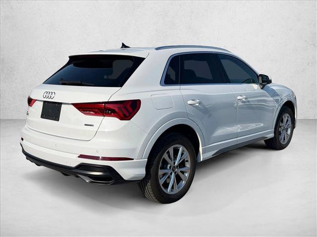 Used 2022 Audi Q3 2.0T Premium Plus w/ Premium Plus Package AWD/4WD image 5
