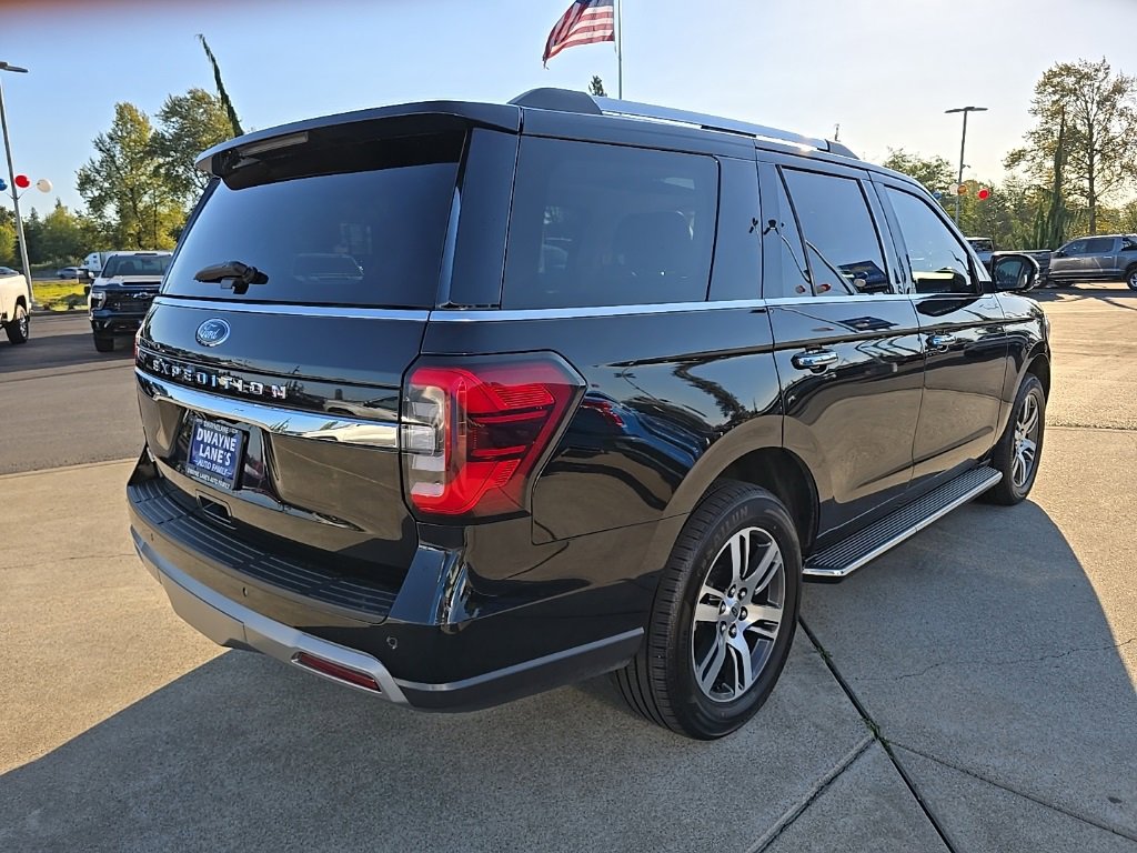 Used 2023 Ford Expedition Limited image 6