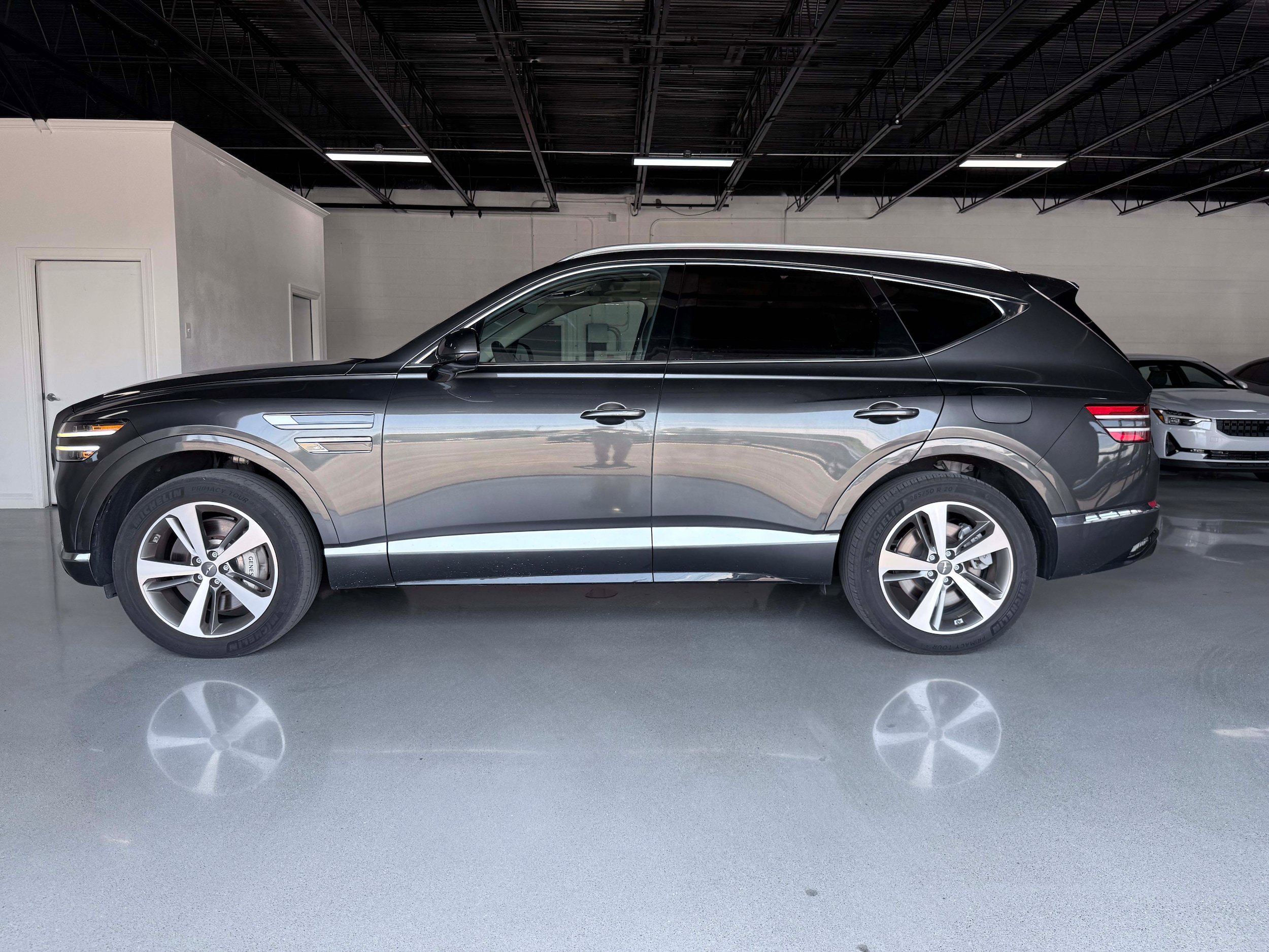 Used 2024 Genesis GV80 3.5T AWD/4WD image 3