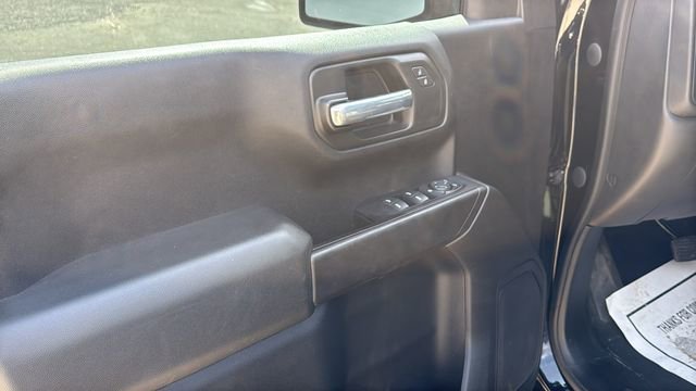 Used 2021 Chevrolet Silverado 1500 Custom w/ Safety Confidence Package image 18