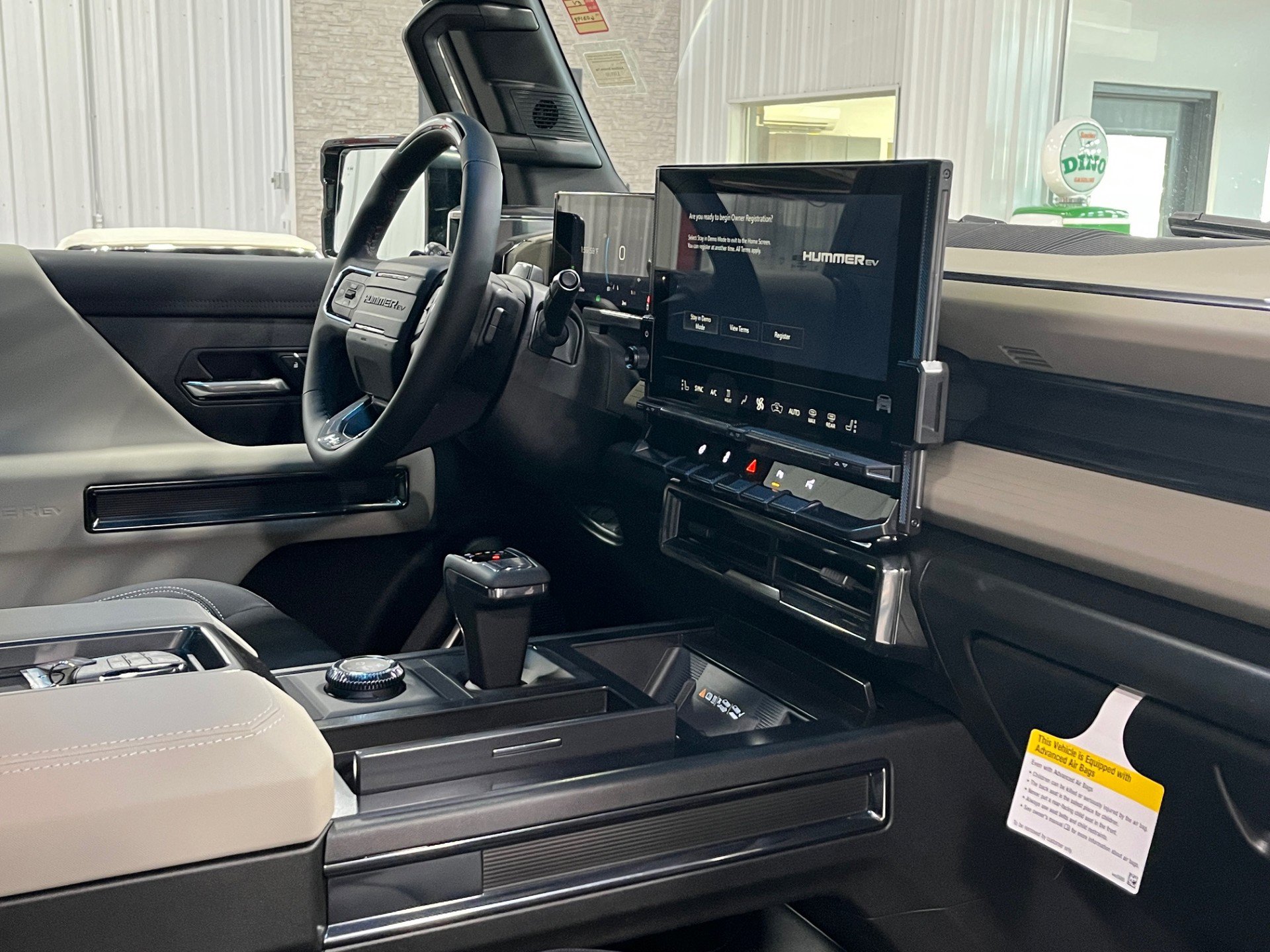 New 2026 GMC Hummer EV SUV image 9