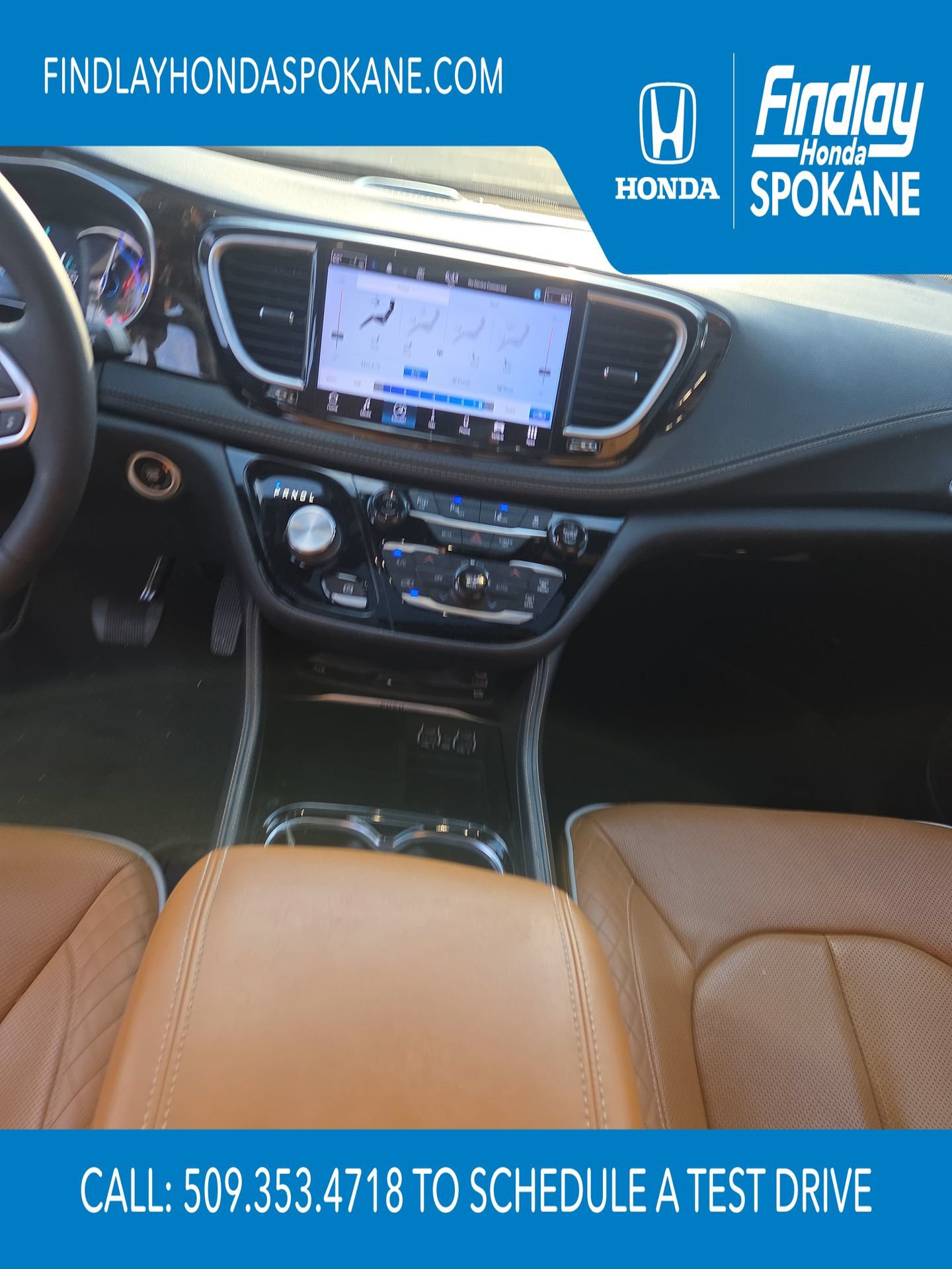 Used 2022 Chrysler Pacifica Pinnacle FWD image 15