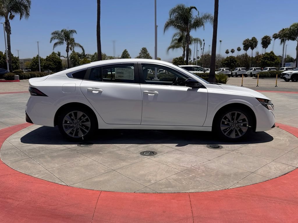 New 2026 Nissan Sentra SL w/ Floor Mat Package FWD image 9