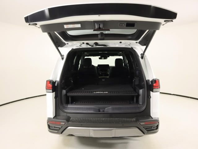 New 2026 Lexus LX 700h Luxury AWD/4WD image 26
