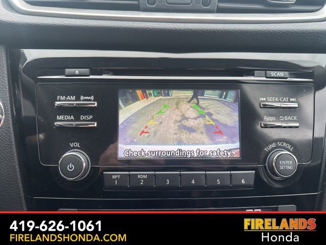 Used 2015 Nissan Rogue SV image 28