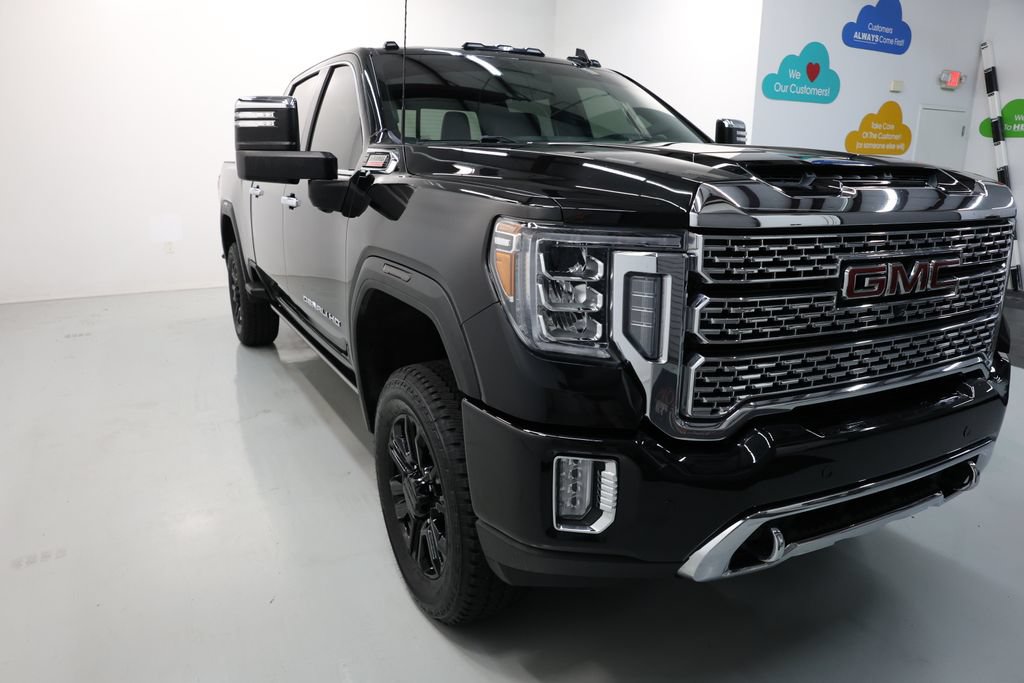 Used 2023 GMC Sierra 2500 Denali w/ Denali Black Diamond Edition AWD/4WD image 70
