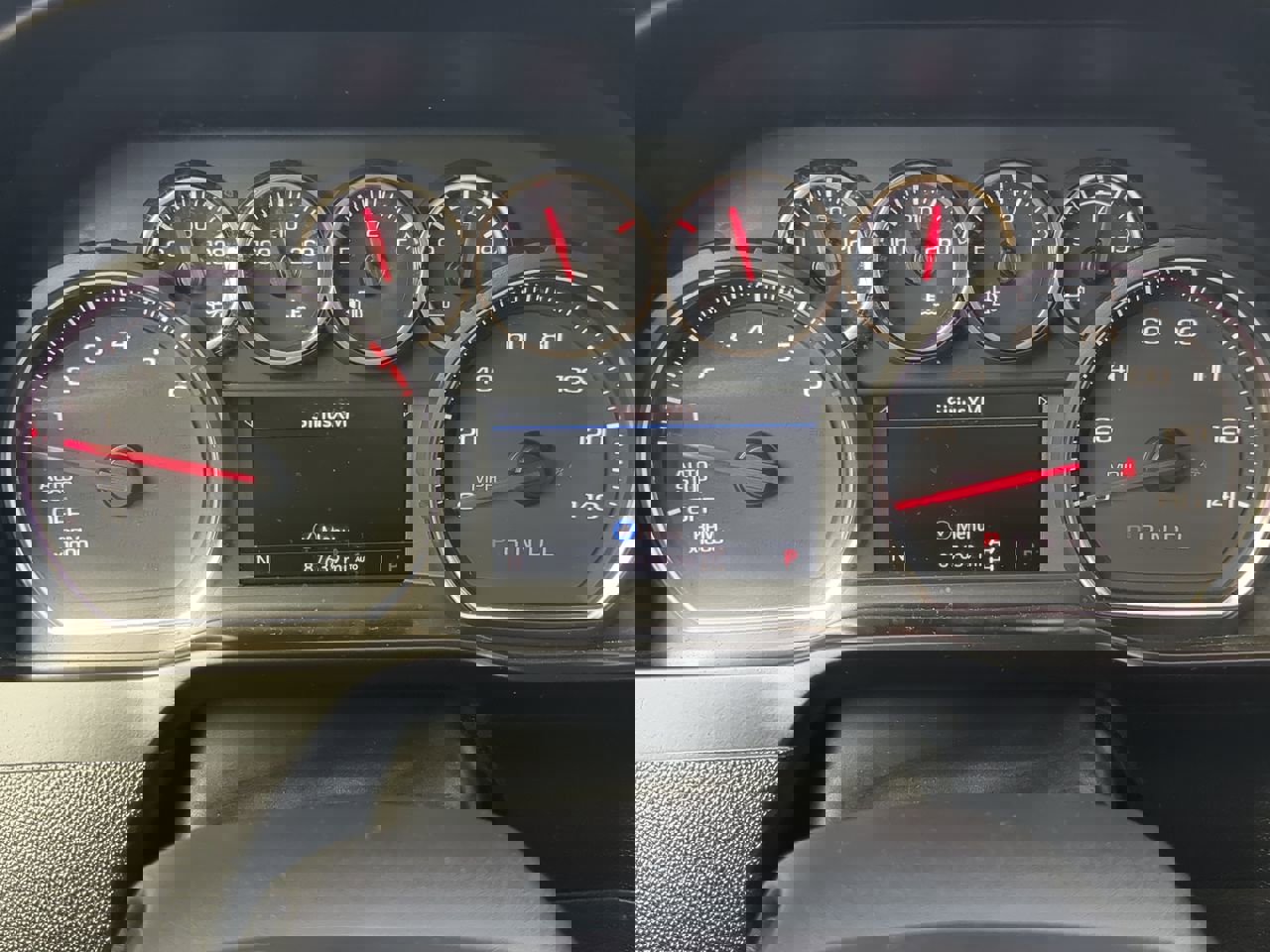 Used 2020 Chevrolet Silverado 1500 LT Trail Boss w/ Midnight Edition image 27