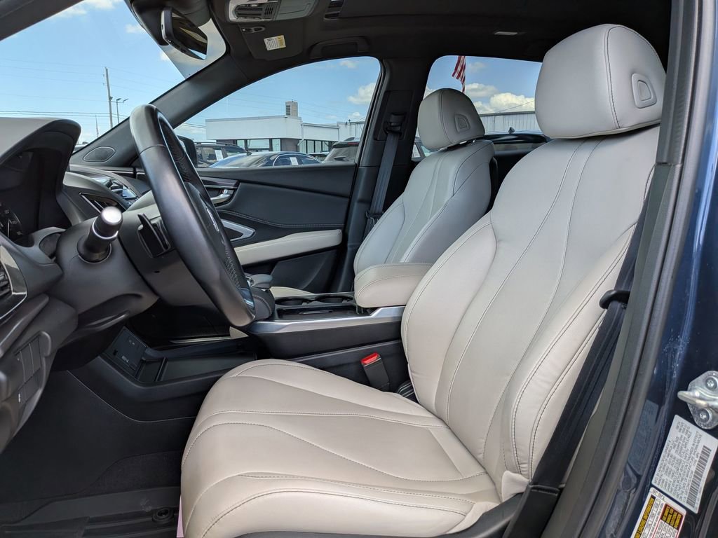Used 2025 Acura RDX SH-AWD image 14