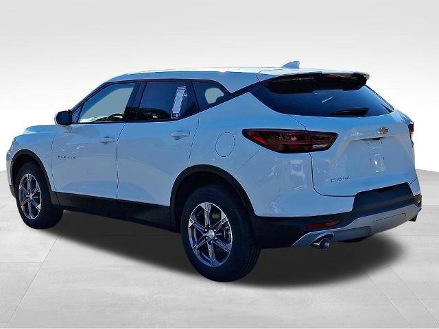 New 2026 Chevrolet Blazer LT image 3