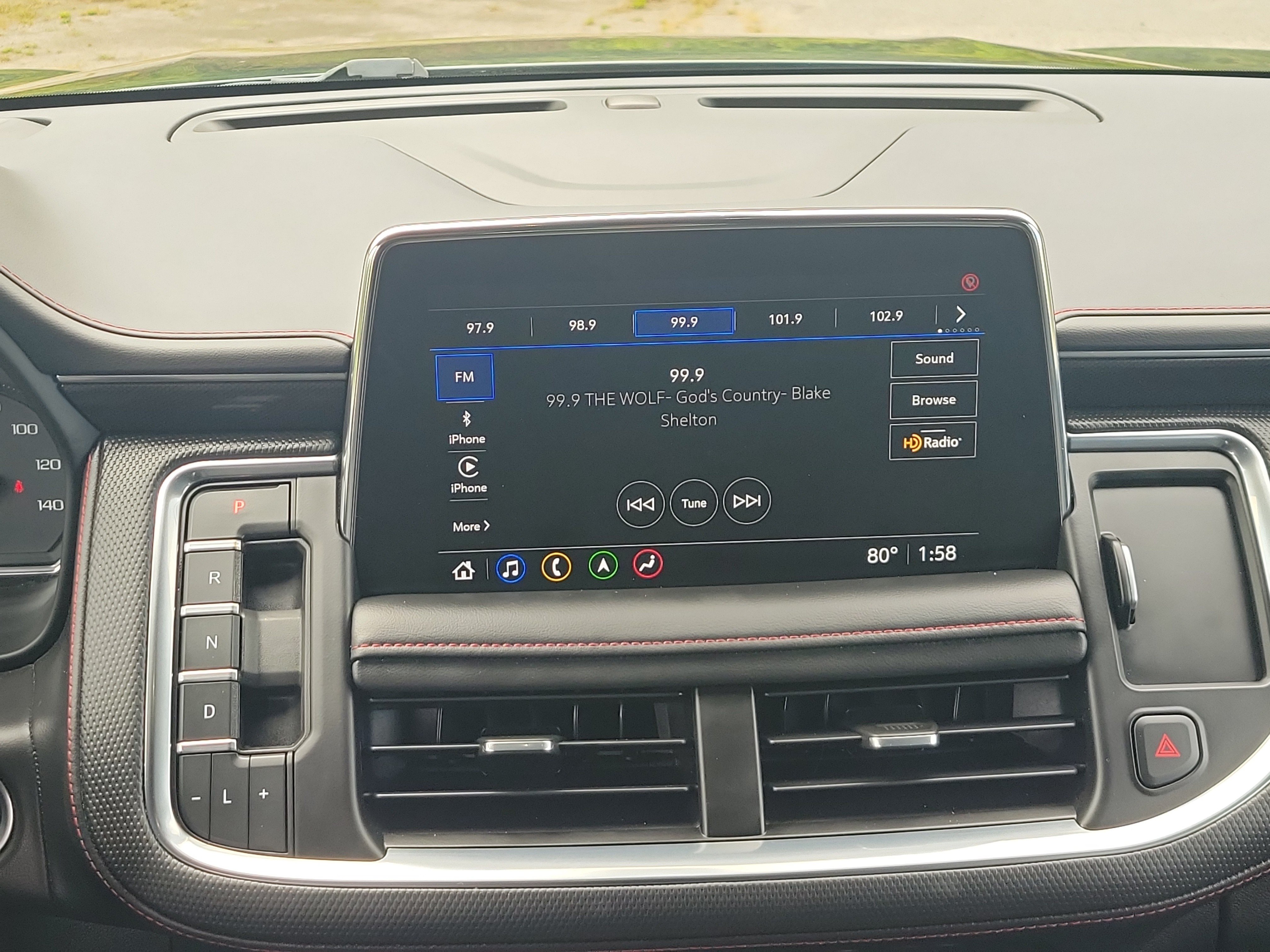 Used 2021 Chevrolet Tahoe RST w/ Luxury Package AWD/4WD image 26