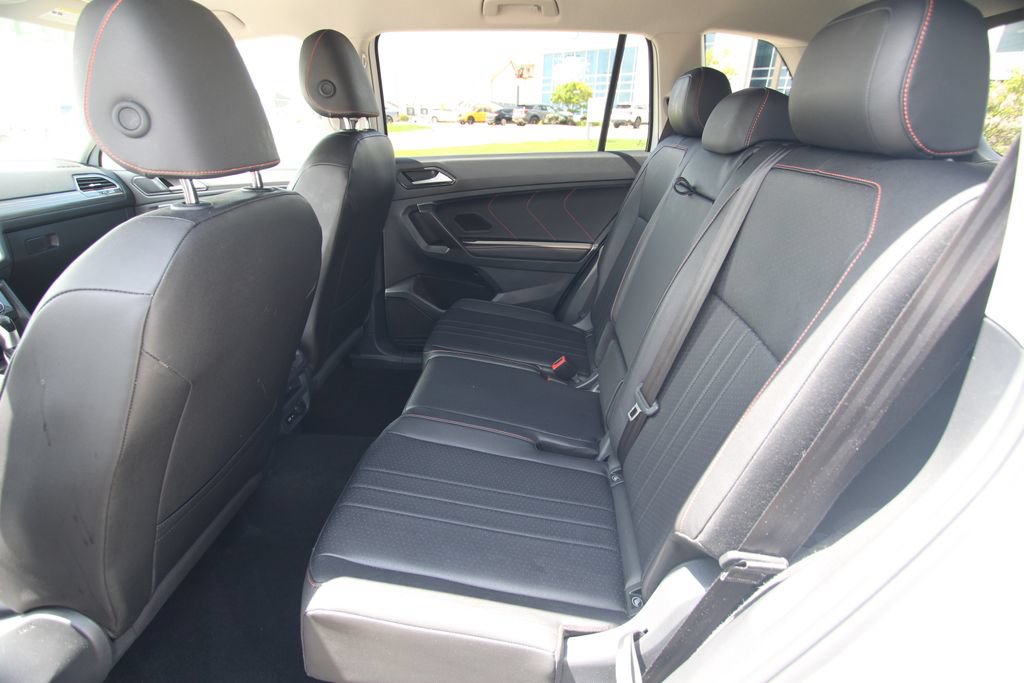 Used 2024 Volkswagen Tiguan Wolfsburg Edition AWD/4WD image 7
