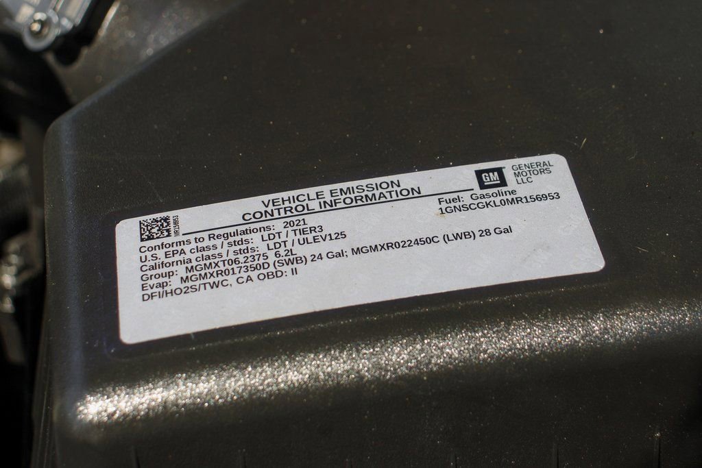 Used 2021 Chevrolet Suburban High Country w/ Premium Package image 16