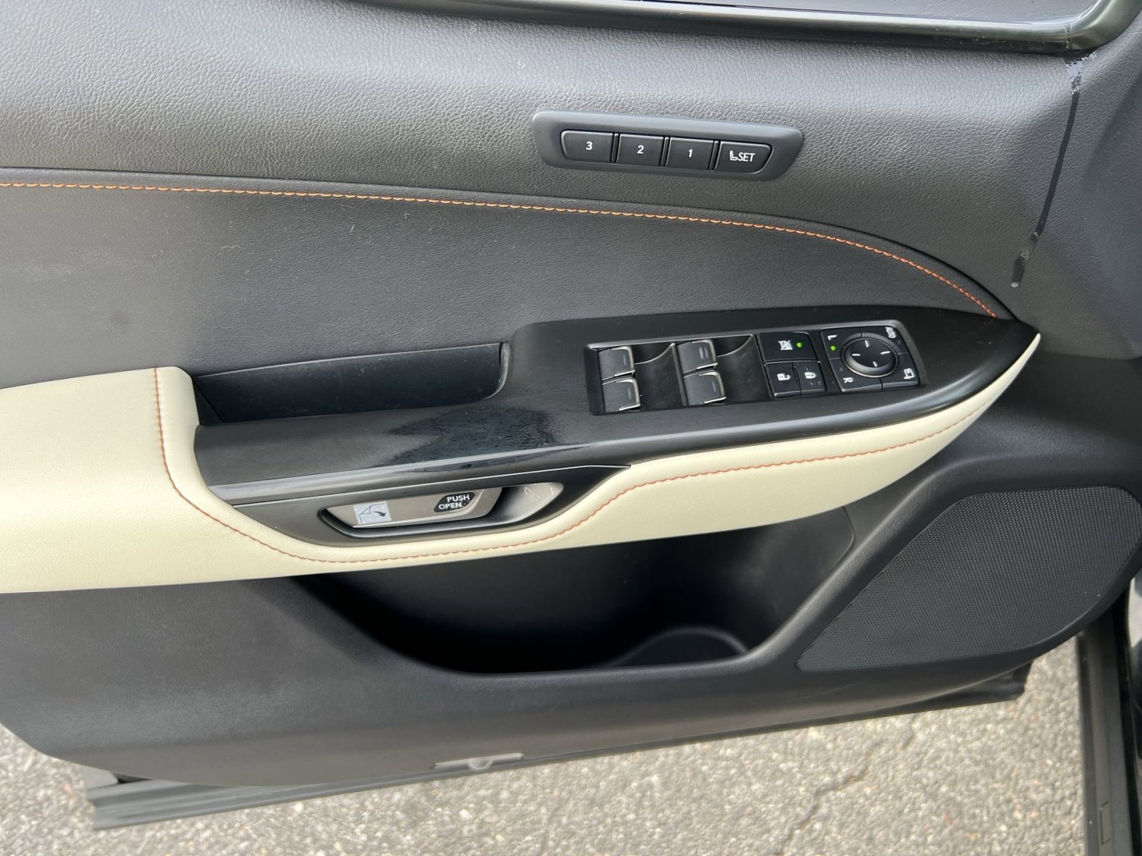 Used 2022 Lexus NX 450h+ 450h+ Luxury image 15