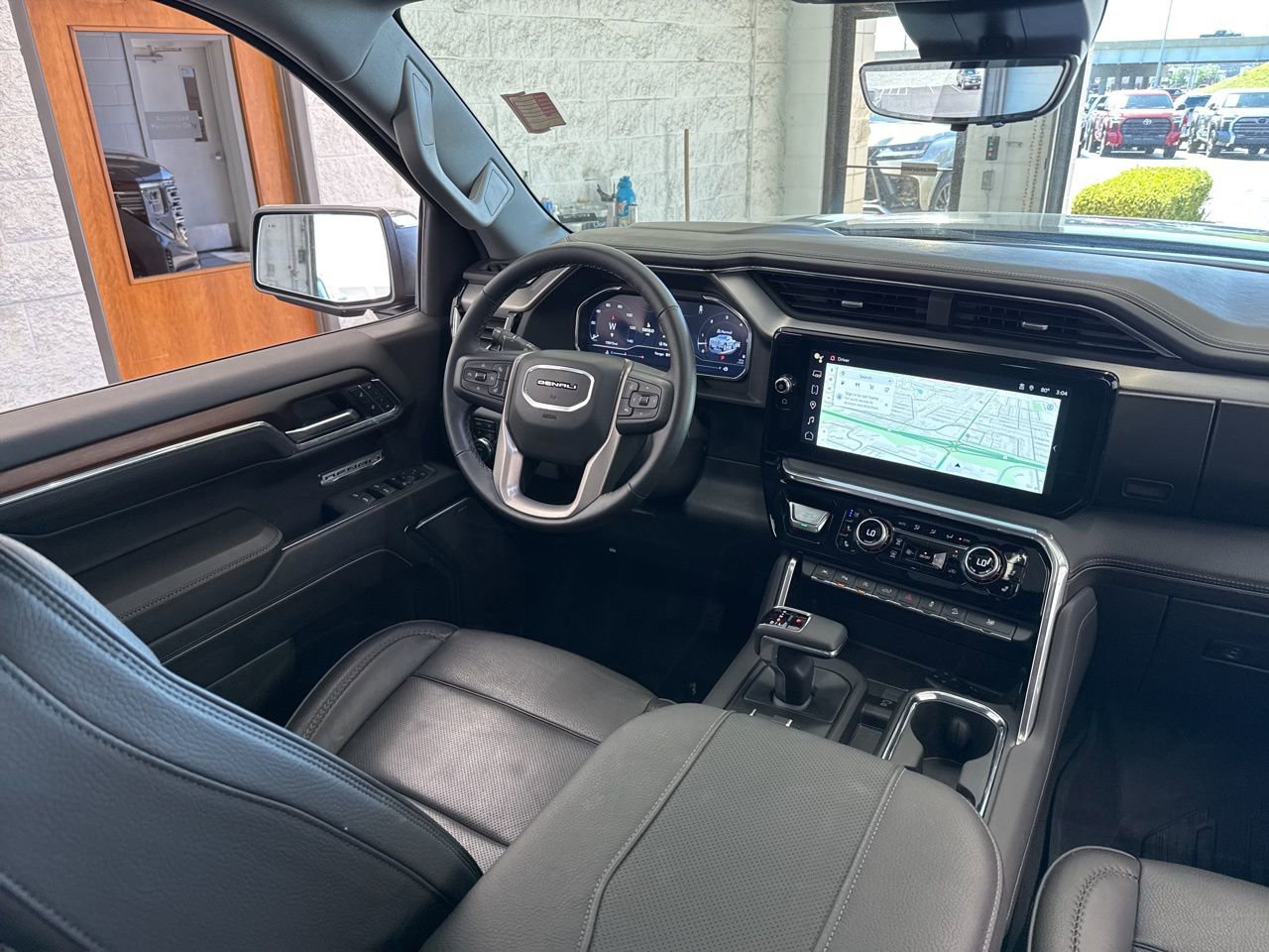 Used 2024 GMC Sierra 1500 Denali w/ Denali Reserve Package image 43