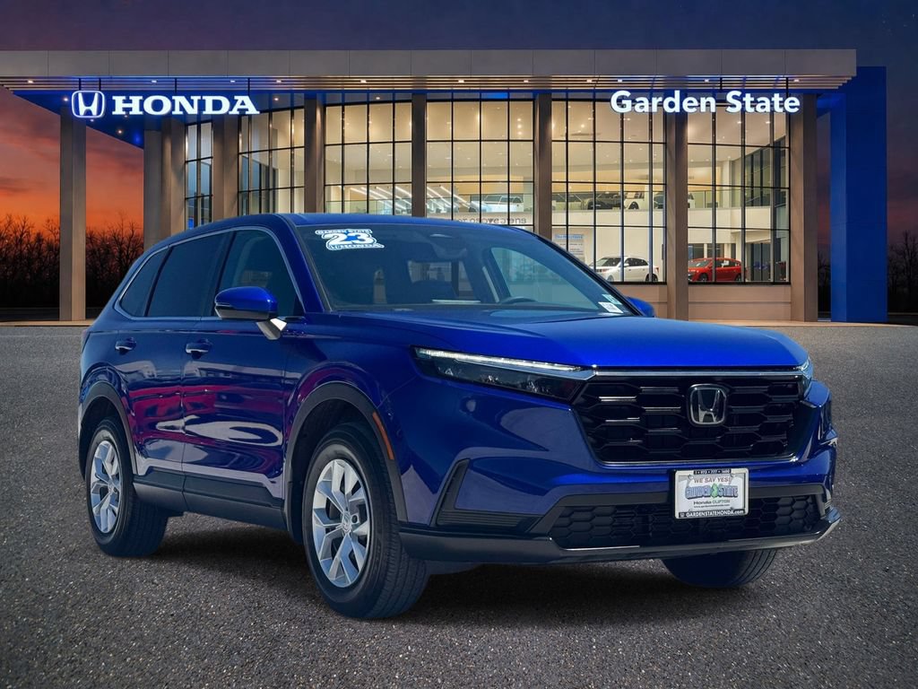 Used 2024 Honda CR-V LX image 2
