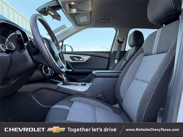 Certified 2025 Chevrolet Blazer LT image 33