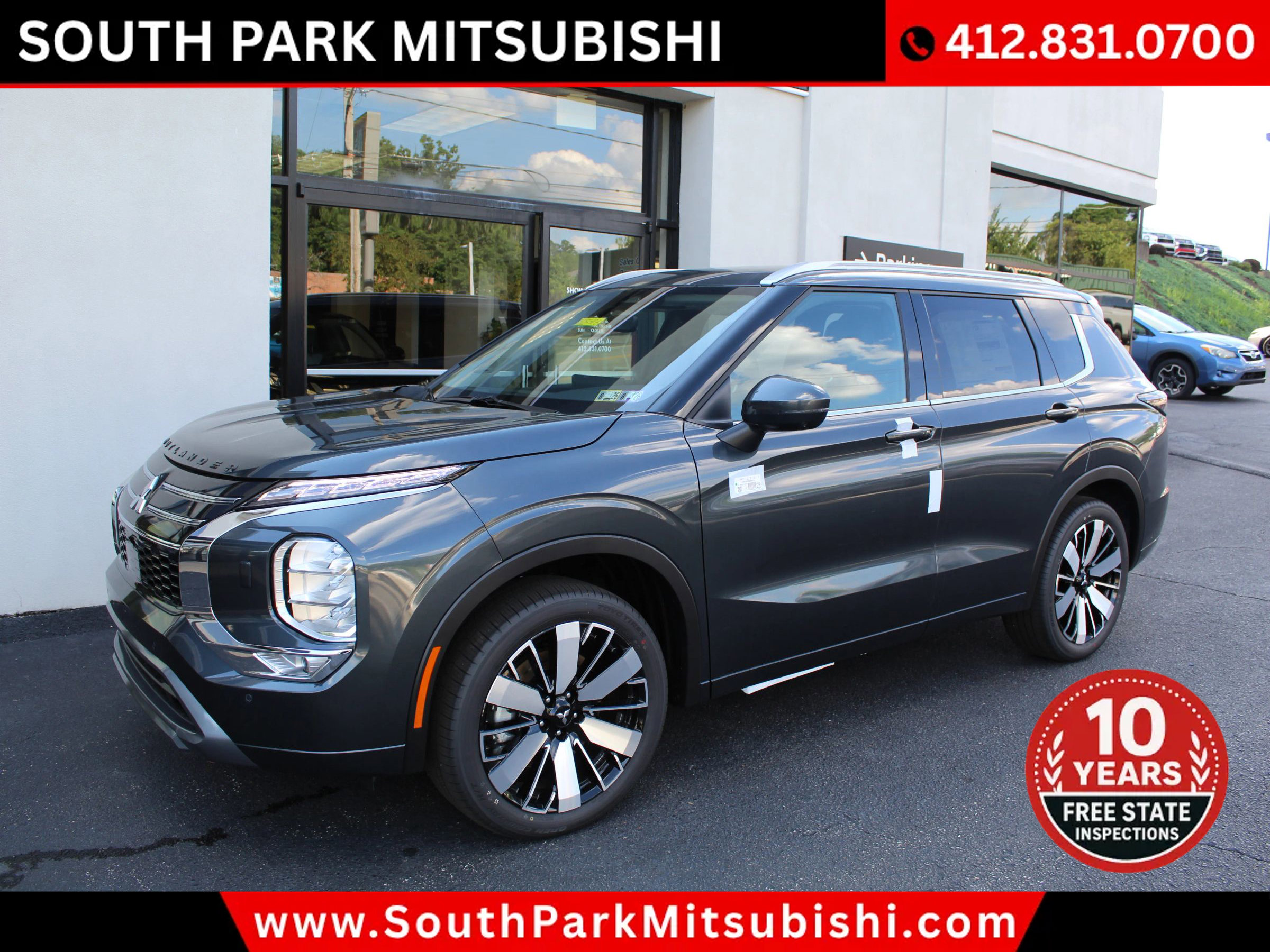 New 2025 Mitsubishi Outlander SEL image 3