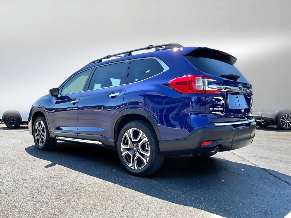 Used 2026 Subaru Ascent Touring w/ Popular Package #2 AWD/4WD image 5