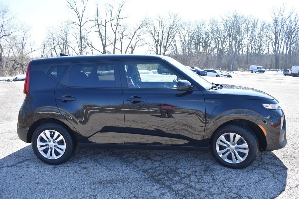 Used 2021 Kia Soul LX FWD image 9