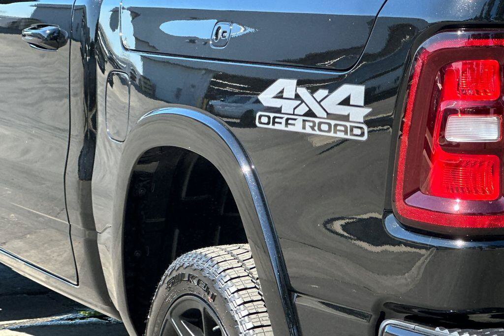 New 2026 RAM 1500 Laramie w/ Night Edition AWD/4WD image 24