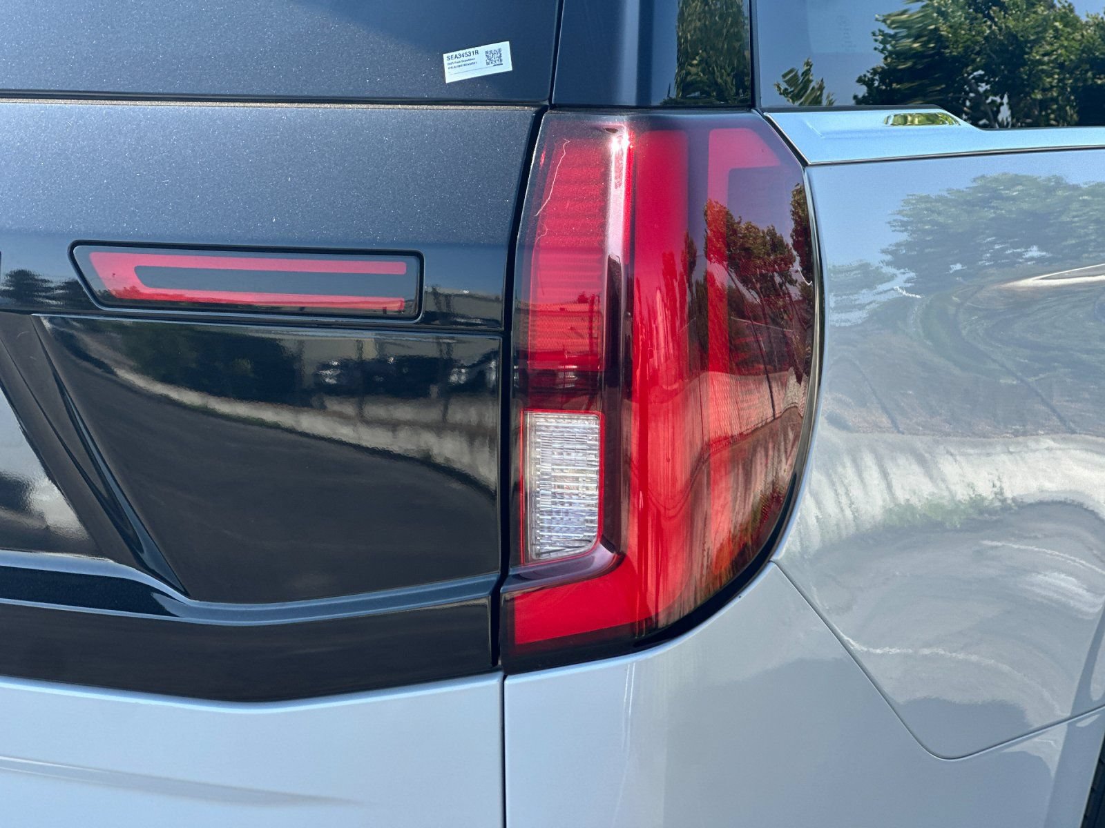 Certified 2025 Ford Expedition Platinum AWD/4WD image 34