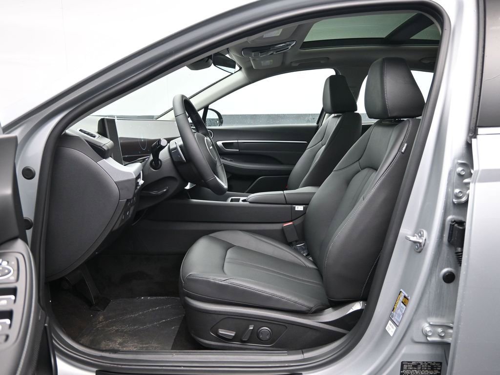 Certified 2025 Hyundai Sonata Limited image 27