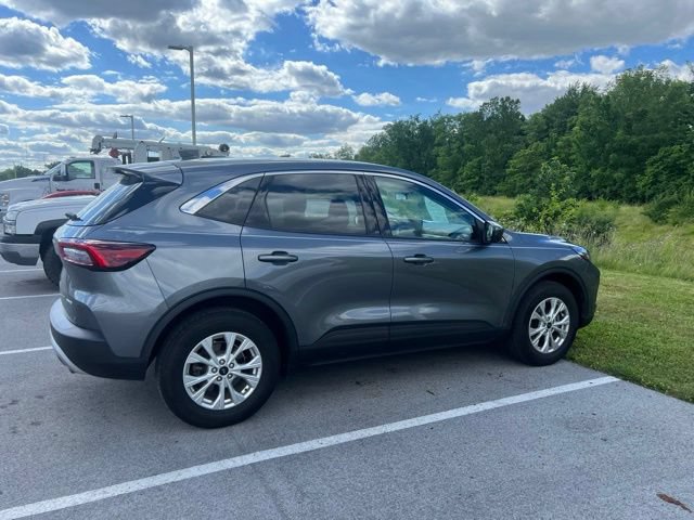 Used 2024 Ford Escape Active w/ Tech Pack #2 AWD/4WD image 1