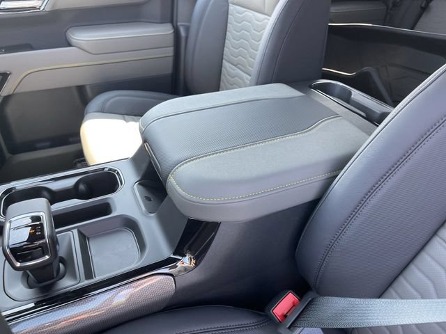New 2026 Chevrolet Silverado 1500 ZR2 w/ LPO, Dark Essentials Package AWD/4WD image 20