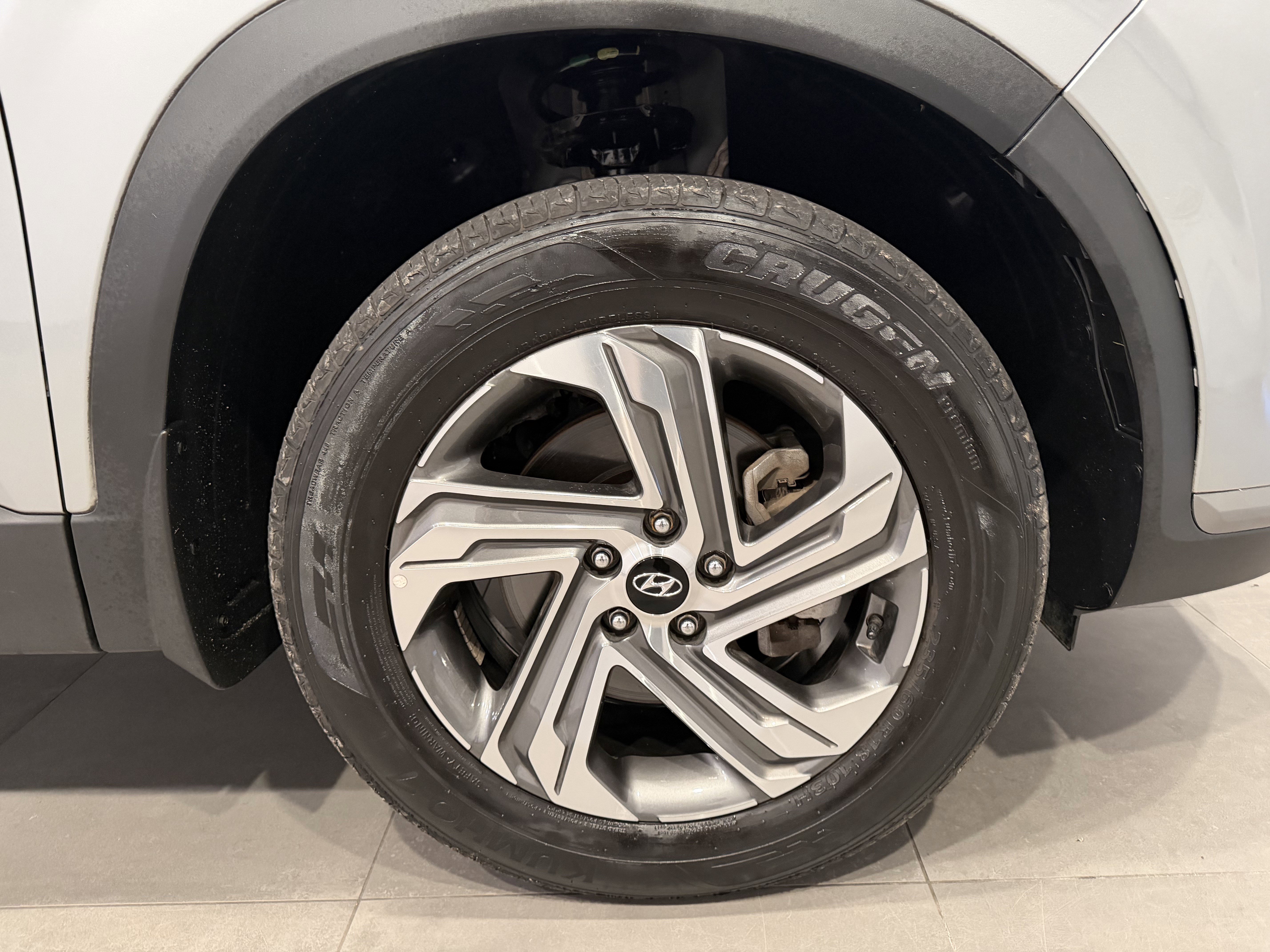 Used 2023 Hyundai Santa Fe SE image 10