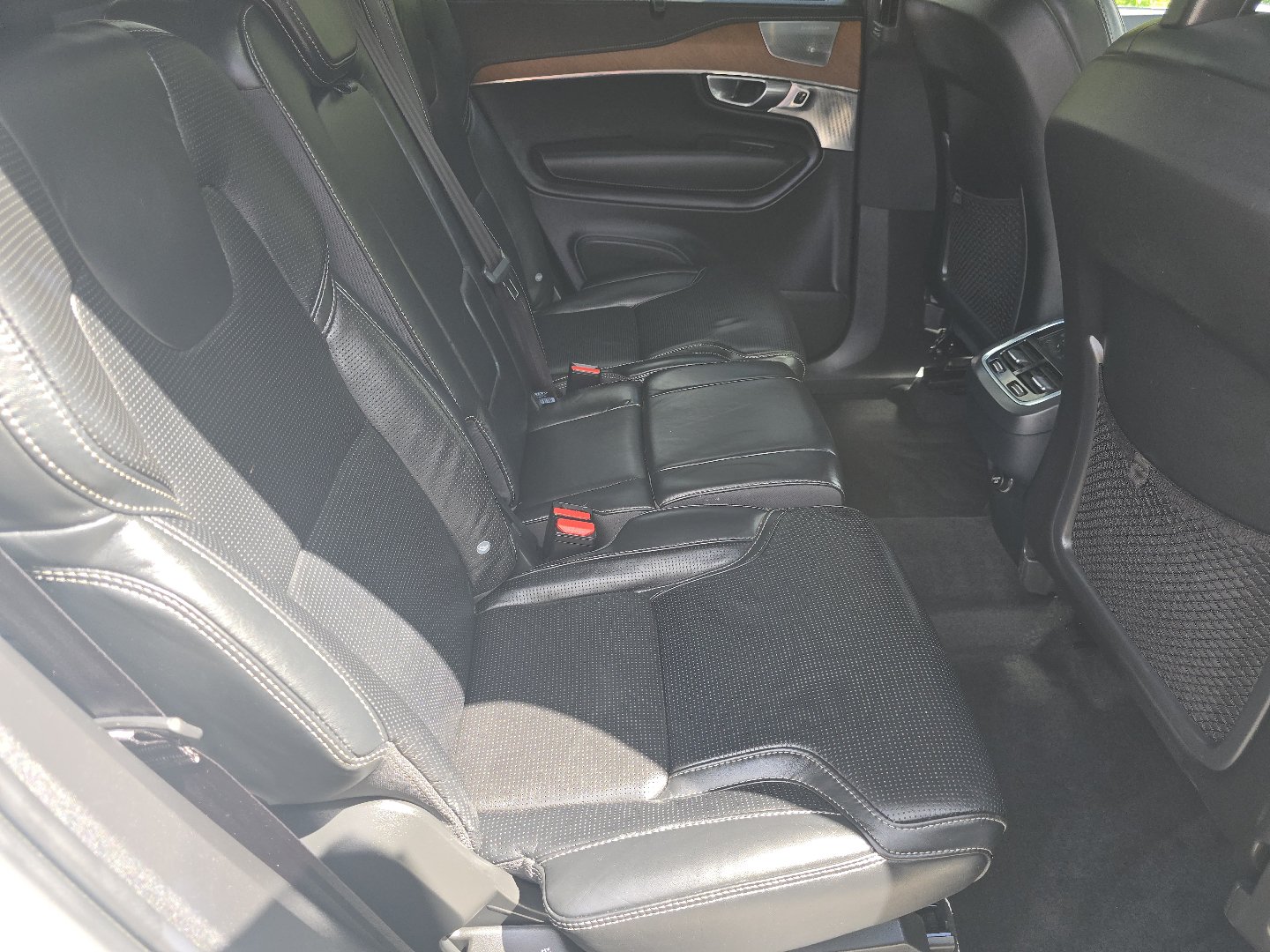 Used 2017 Volvo XC90 T6 Inscription w/ Vision Package AWD/4WD image 22