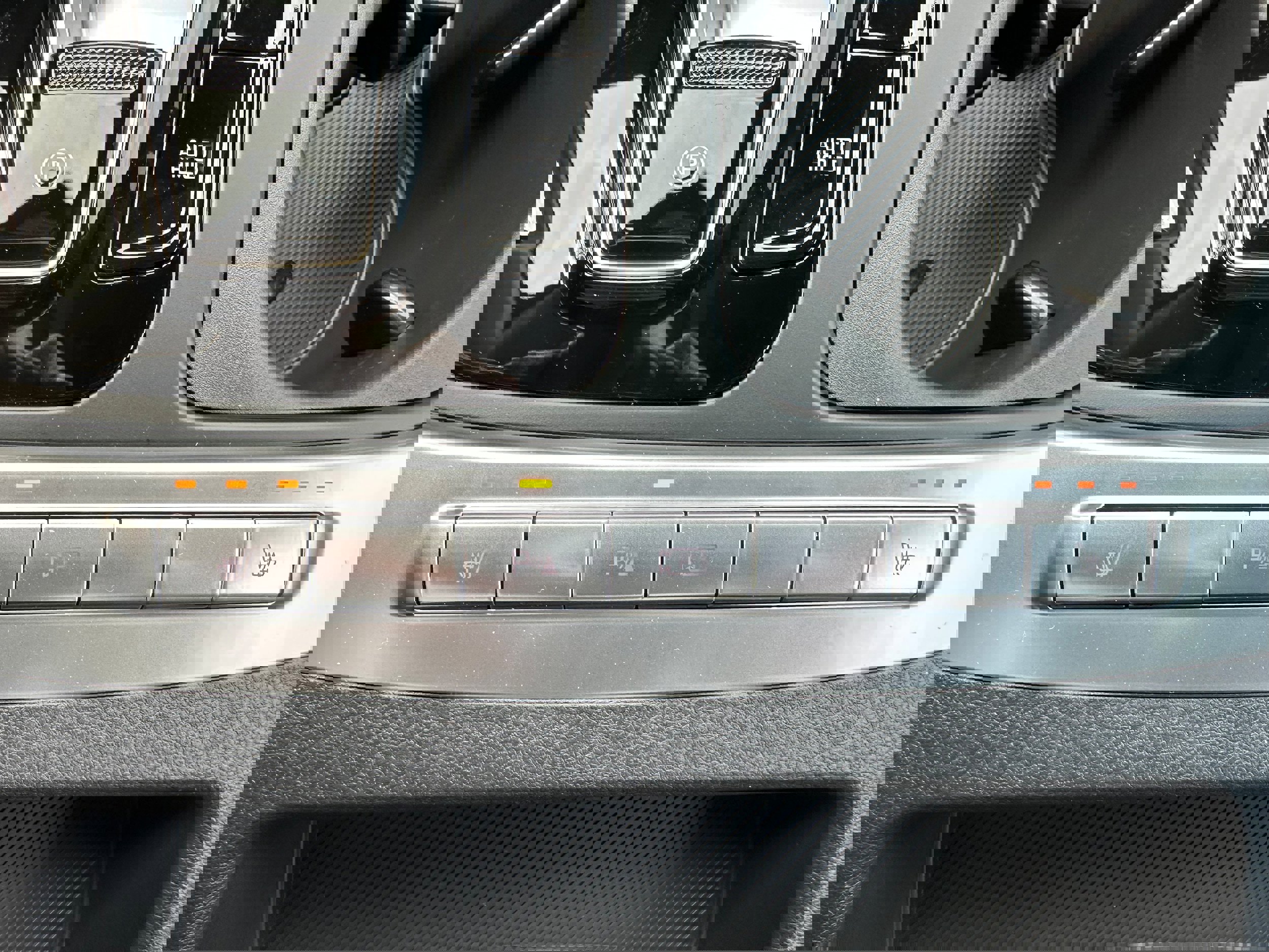 New 2026 Kia Carnival EX image 40