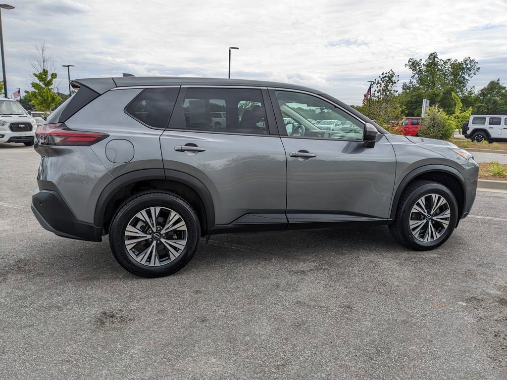 Used 2023 Nissan Rogue SV FWD image 22
