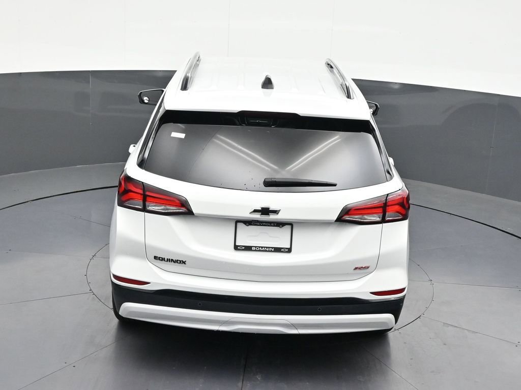 Used 2024 Chevrolet Equinox RS FWD image 18
