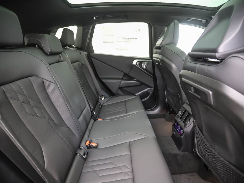 Used 2026 BMW X3 xDrive30 w/ Premium Package image 28