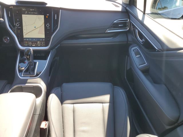 Used 2025 Subaru Outback Limited image 19