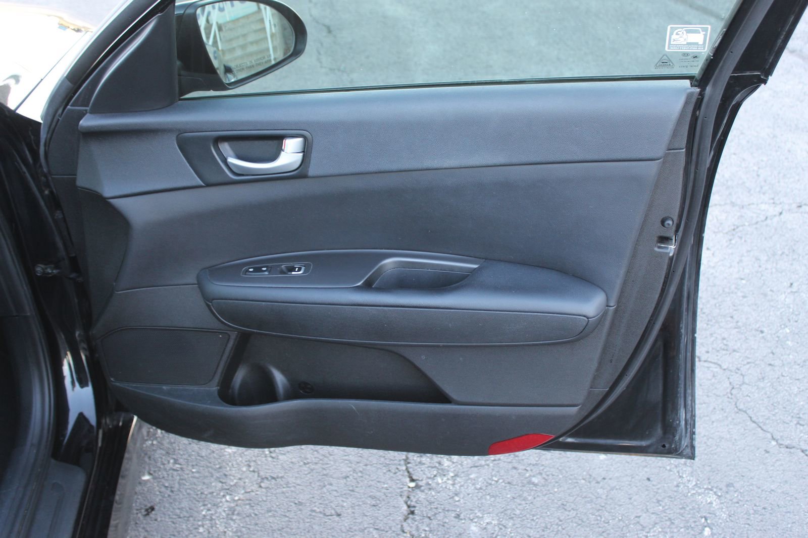 Used 2018 Kia Optima LX image 9