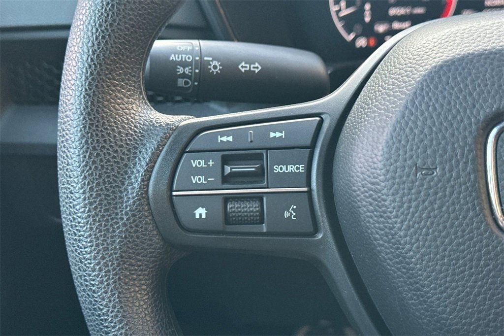 Certified 2025 Honda CR-V LX image 26