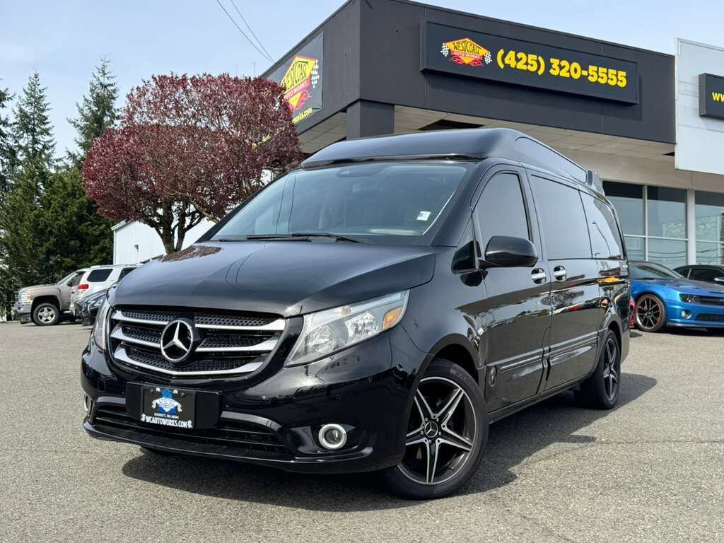 Used 2016 Mercedes-Benz Metris Passenger image 64